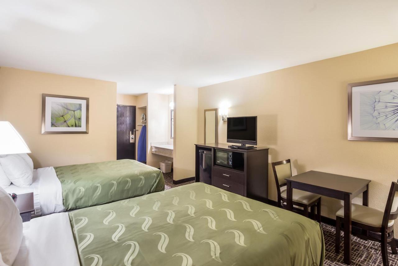 Quality Inn & Suites Caseyville - St Louis מראה חיצוני תמונה
