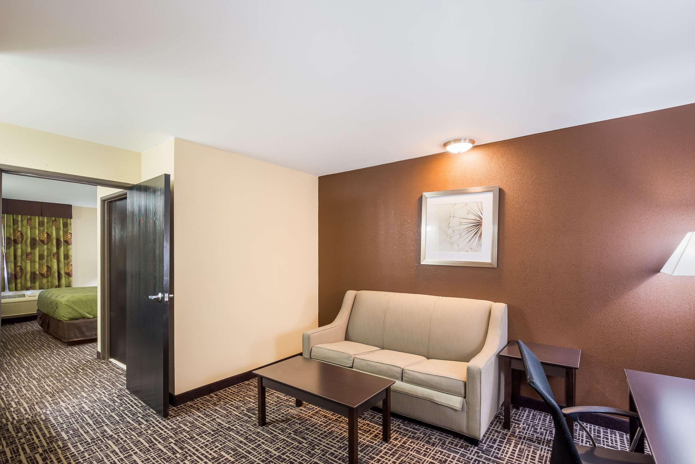 Quality Inn & Suites Caseyville - St Louis מראה חיצוני תמונה