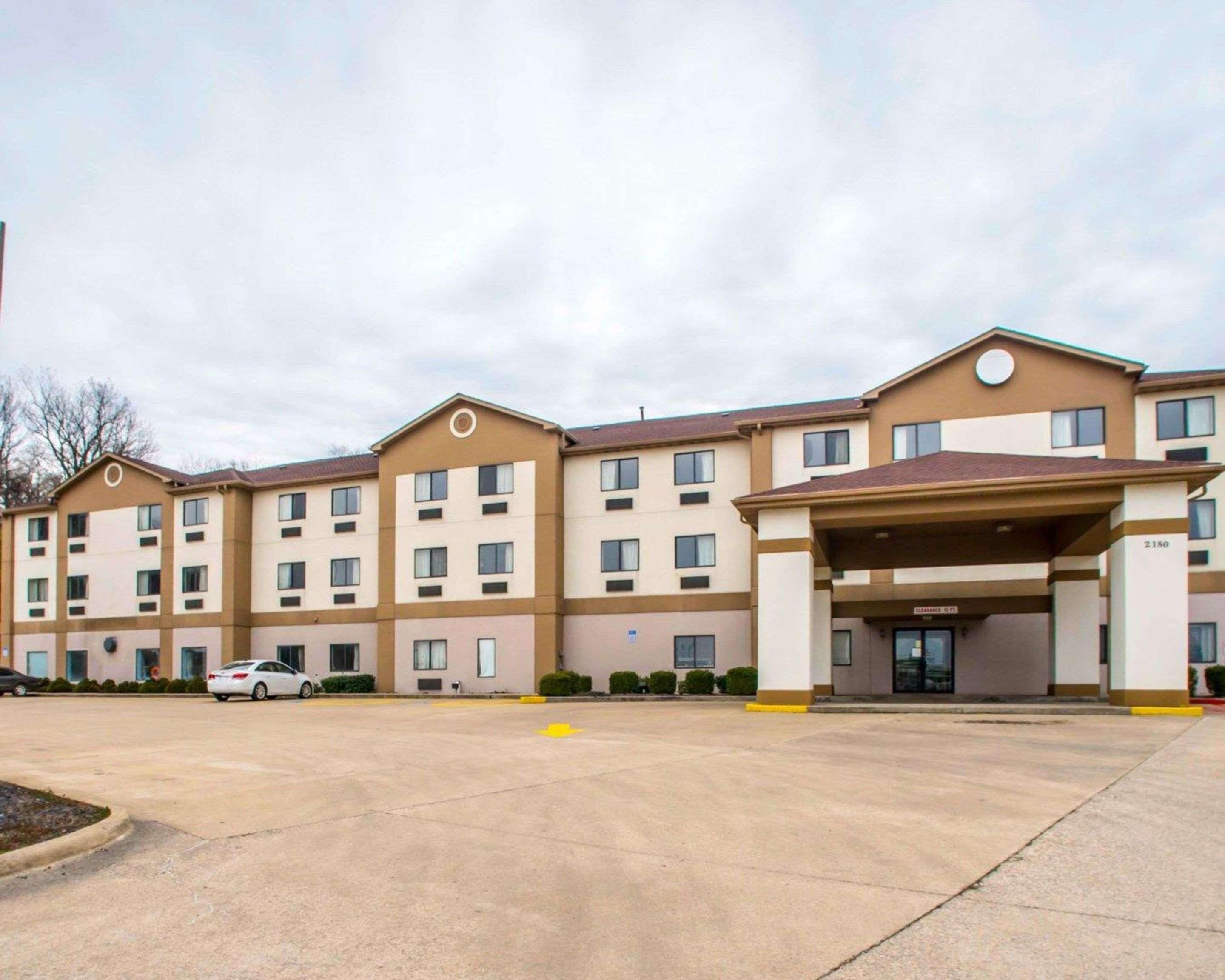 Quality Inn & Suites Caseyville - St Louis מראה חיצוני תמונה