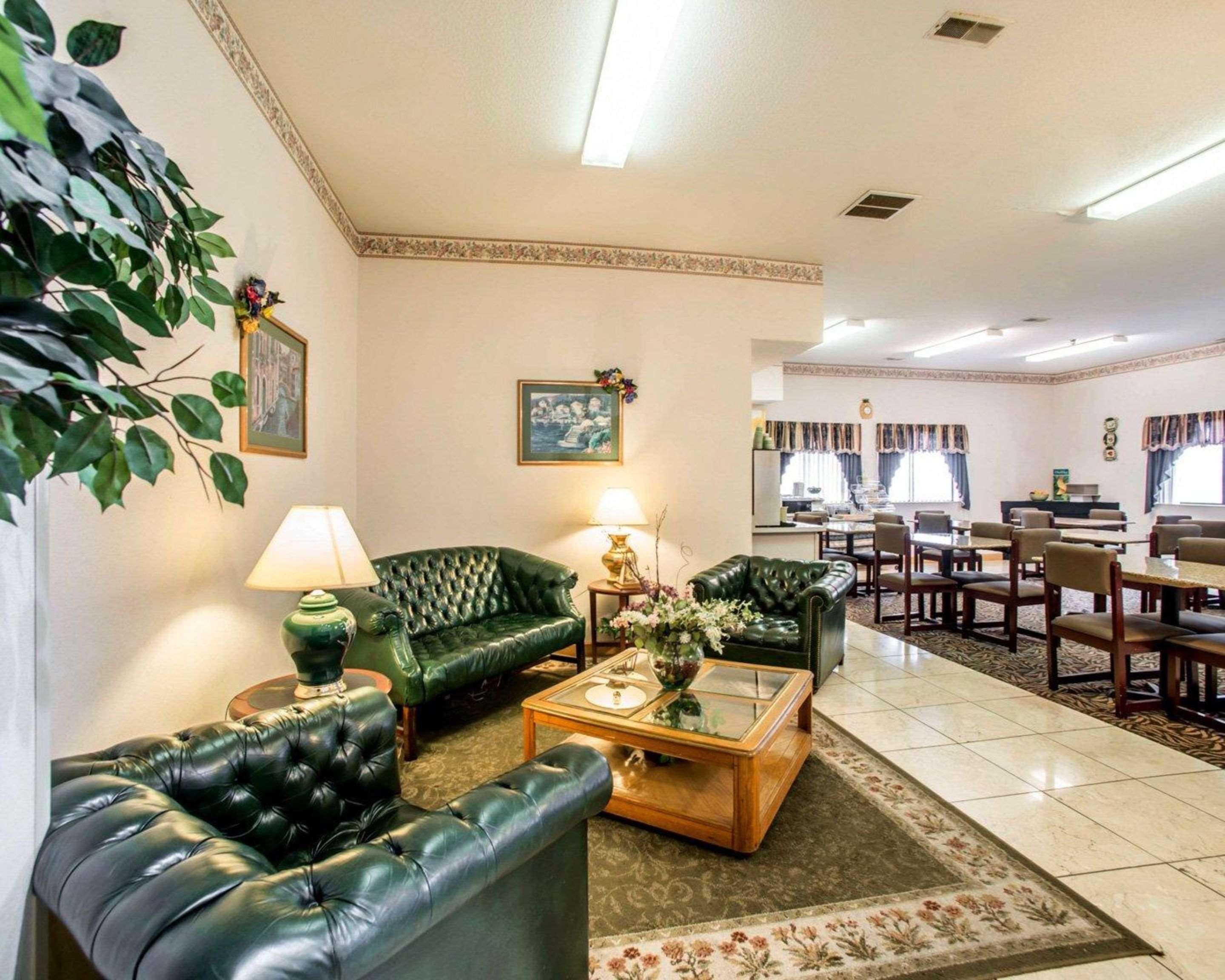 Quality Inn & Suites Caseyville - St Louis מראה חיצוני תמונה