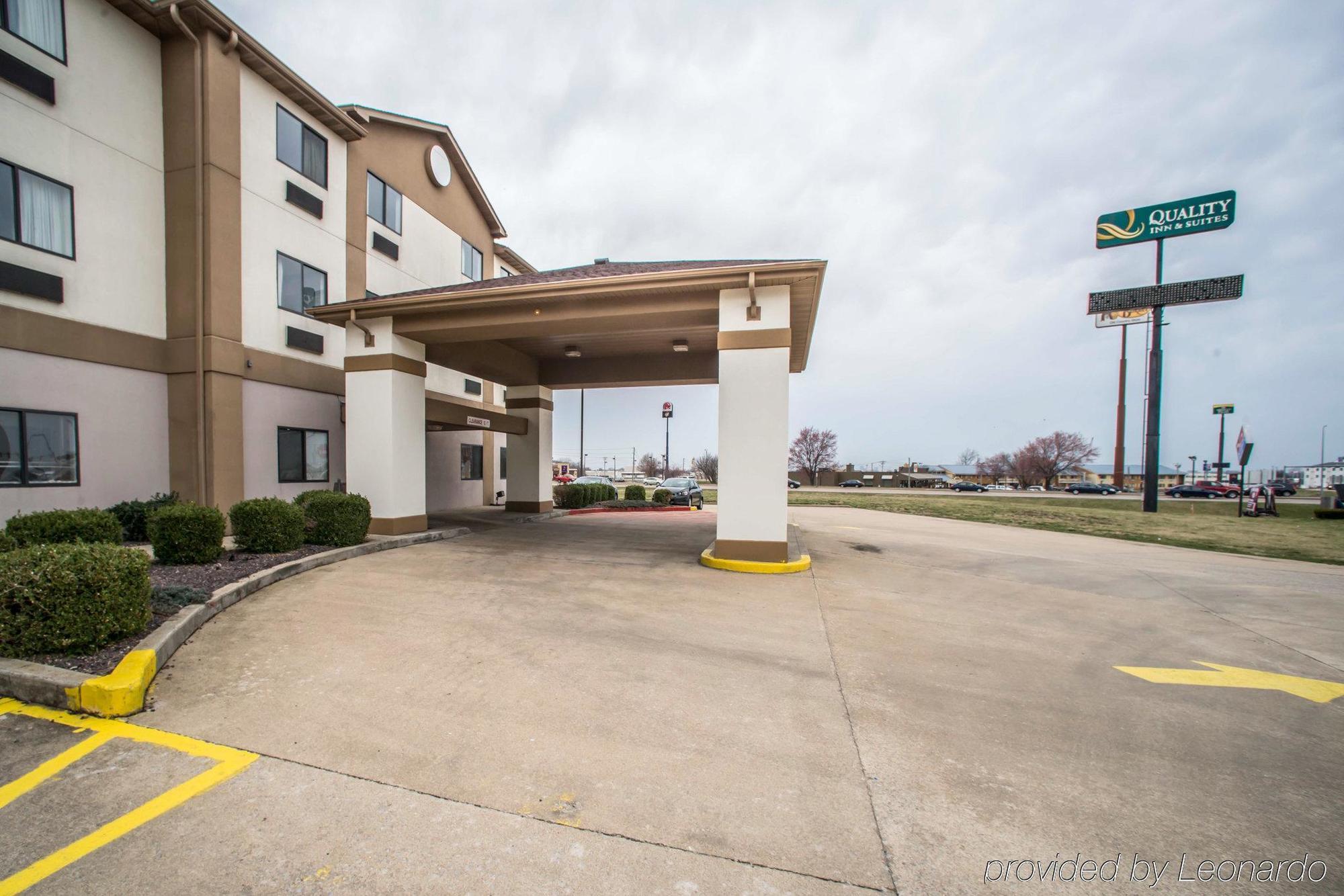 Quality Inn & Suites Caseyville - St Louis מראה חיצוני תמונה