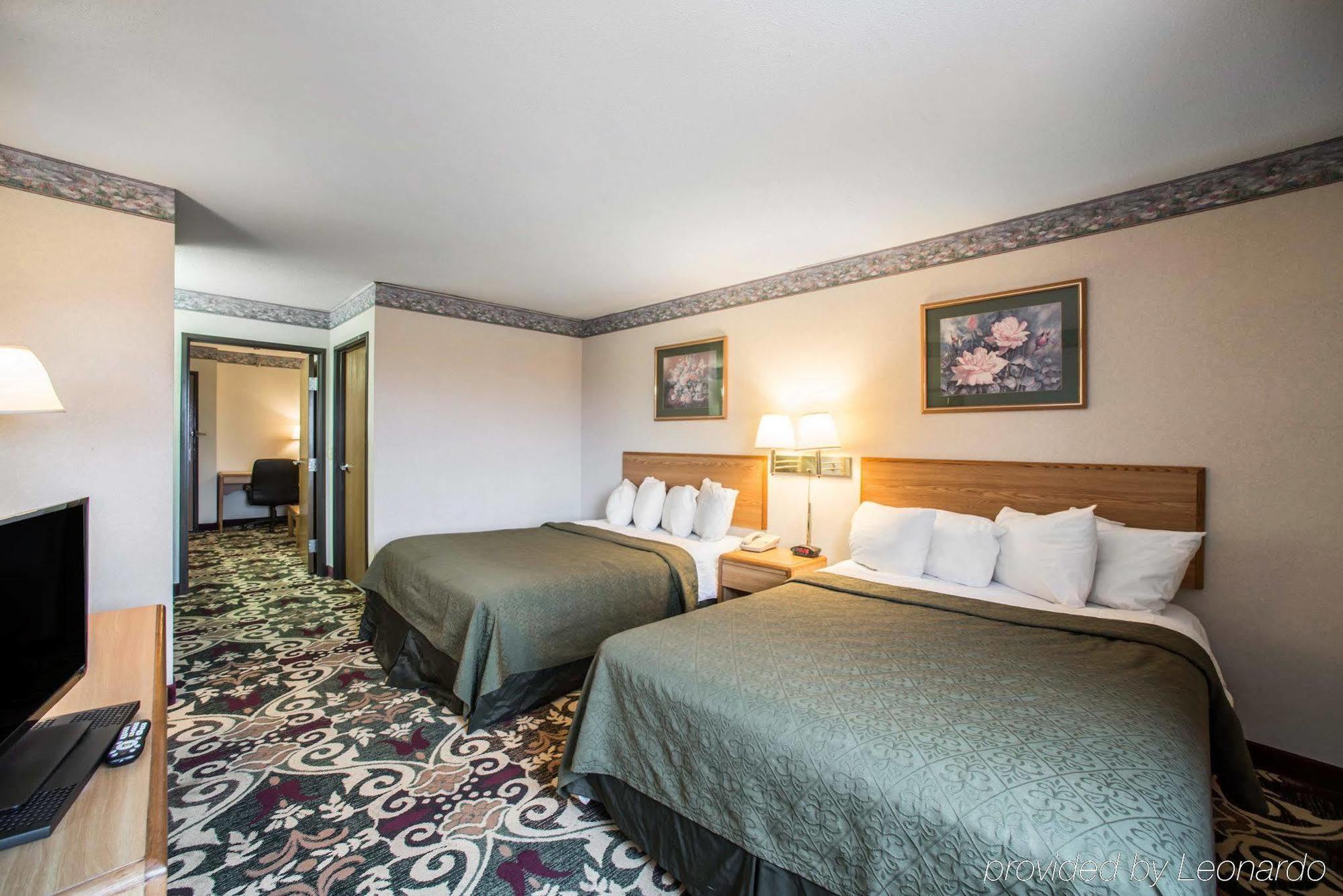Quality Inn & Suites Caseyville - St Louis מראה חיצוני תמונה